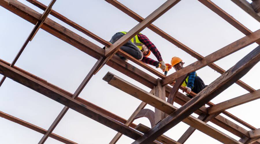 Expert top industrial roofings services in Berne, IN